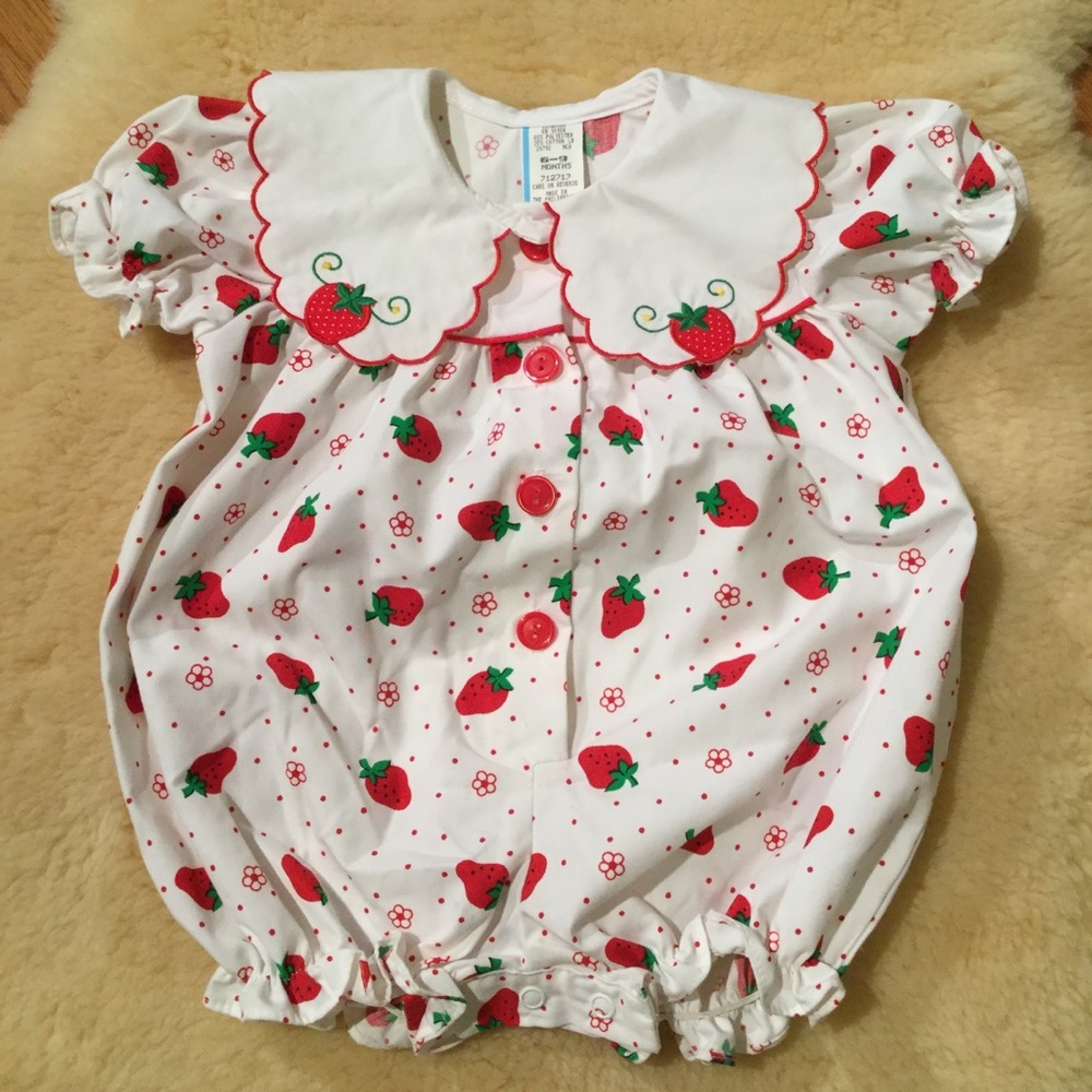Vintage strawberry printed cotton blend romper